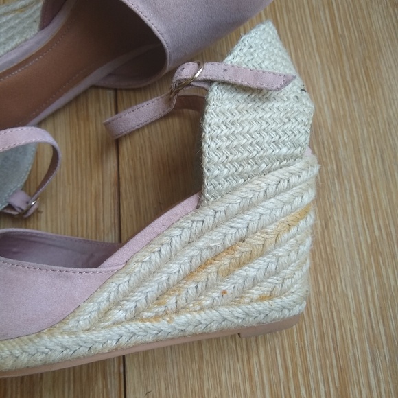 Pale pink suede espadrille wedge Mary Jane heels - Picture 7 of 7